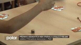 Zvládli byste čtyři dny za stolem? Hráči na Deskobraní v Novém Jičíně to vydrželi