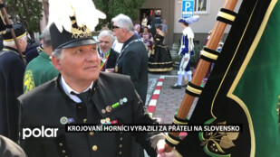 Stonavští krojovaní horníci vyrazili za přáteli na Slovensko, do Pezinoku jezdí pravidelně