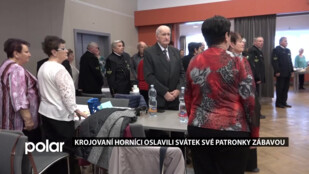 Stonavští krojovaní horníci oslavili svátek své patronky zábavou, ujít si ji nenechali lidé z celého regionu