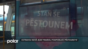 Dětem z dětských domovů pomáhá propagační tramvaj. Hledá jim mámu a tátu