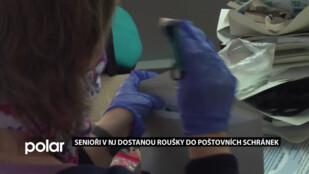 Senioři v Novém Jičíně  dostanou roušky do poštovních schránek