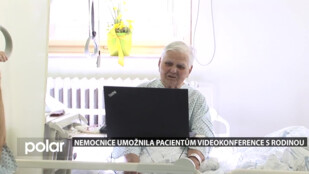 Setkání s rodinou  po skype -  tak řeší zákaz návštěv ve Slezské nemocnici