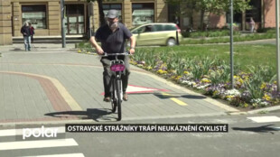 Ostravské strážníky trápí neukáznění cyklisté. Situaci značně zhoršila sdílená jízdní kola