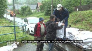 Déšť vzbuzoval obavy, aktivoval povodňovou komisi. V neděli odpoledne se situace na tocích zklidnila