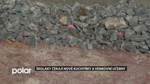 Školáky na Jubilejní a Dlouhé čekají nové kuchyňky a venkovní učebny