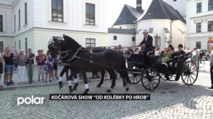 Koňská spřežení zaplnila karvinské náměstí. Konala se kočárová show Od kolébky po hrob