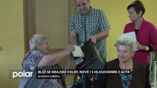 Blíží se krajské volby, nově i s hlasováním z auta pro lidi v karanténě