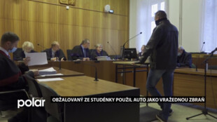 Auto použil jako vražednou zbraň. Obžalovanému hrozí 20 let vězení