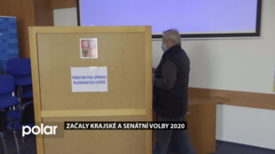 Začaly volby do krajského úřadu a části senátu. V prvních minutách zaplnili volební síně senioři