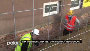 MRA opravuje hydroizolaci na některých domech. Vlhkost ze sklepů by pak měla zmizet