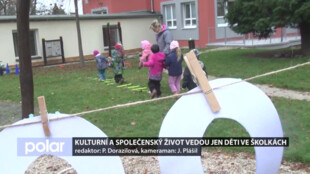 Kulturní a společenský život vedou jen děti ve školkách, mohly si užít svatomartinskou tradici