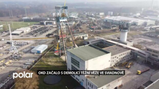 Další dominanta hornictví pomalu mizí. Ve Sviadnově se bourá těžní věž dolu Staříč