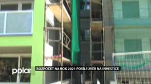 Rozpočet na rok 2021 posílí úvěr na investice, opravovat se začne bytový dům K Archivu