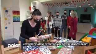 Covidem zasažený dětský domov dostal vánoční dárky od ostravské zdravotnické školy