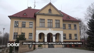 Úředníci na radnici už nepracují v nouzovém režimu