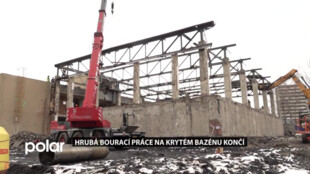 Modernizace krytého bazénu pokračuje, skončily hrubé bourací práce