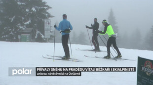 Na vrcholech Jeseníků si stále užívají lyžaři, přehrady se připravují na příděl vody