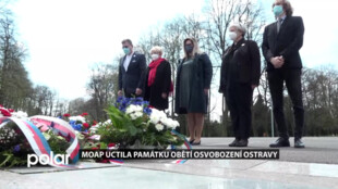 Vedení Moravské Ostravy a Přívozu položilo květiny k památníku Rudé armády