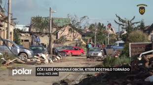Český červený kříž, hasiči i lidé z Frýdku-Místku pomáhají obcím, které postihlo tornádo