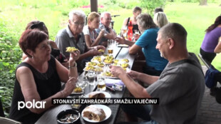 Stonavští zahrádkáři smažili vaječinu