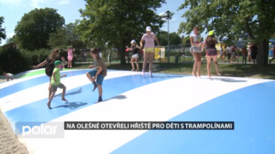 Na Olešné otevřeli nové hřiště pro děti se vzduchovými trampolínami