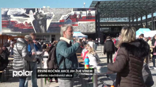 Na náměstí Ostrava-Jih teklo víno proudem. Uskutečnil se tady 1. ročník akce Jih žije vínem