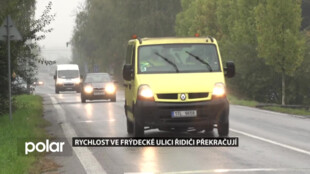 Rychlost ve Frýdecké ulici v Českém Těšíně překračuje zhruba 1000 řidičů měsíčně