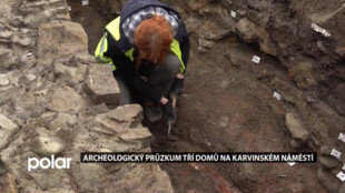 Současně s rekonstrukcí tří domů na karvinském náměstí probíhá archeologický průzkum