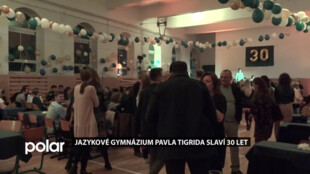 První moravskoslezské jazykové gymnázium slaví 30 let. Uspořádalo obří sraz