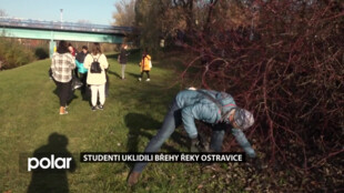 Studenti ve Frýdku-Místku uklidili břehy řeky Ostravice