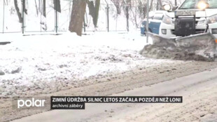 Zimní údržbu silnic a chodníků v Porubě zajišťuje externí firma. Vyjíždí na pokyn