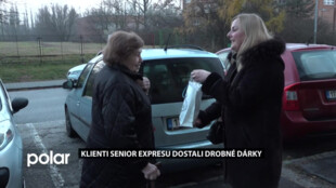 Senior expres Ostravy-Jihu využívá přes dva tisíce seniorů. Jako poděkování dostali dárky
