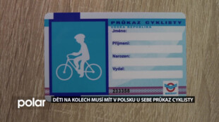 Děti na kolech musí mít v Polsku u sebe průkaz cyklisty, chodci nesmí na přechodech používat mobily