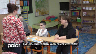 Dvě ukrajinské rodiny našly pomoc ve Stonavě, česky se učí v polské škole