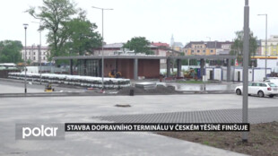 Práce na stavbě dopravního terminálu v Českém Těšíně finišují