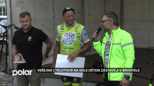 V Bruntále zastavila mezi etapami veřejná cyklotour Na kole dětem Josefa Zimovčáka