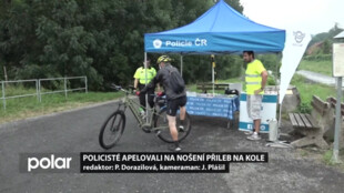 Policisté apelovali na cyklisty, aby na kolo vždy vyrazili s přilbou