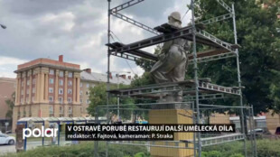 V Ostravě-Porubě restaurují sochu Hutníka a reliéf V dole