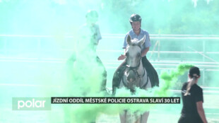 Jízdní oddíl Městské policie Ostrava slaví 30 let. Koně jsou pro práci strážníků důležití