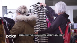 Vyznavači udržitelné módy nakupovali v Opavě na dobročinnému bazaru