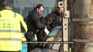 Černý pasažér zaútočil v Ostravě na revizora. Pak se nechal ošetřit