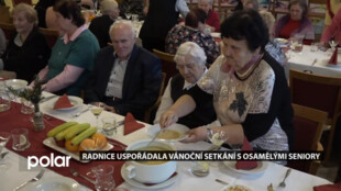 Radnice uspořádala tradiční vánoční setkání s osamělými seniory