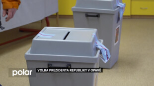 Zájem o volbu prezidenta  v Opavě je v prvních hodinách velký. Odhadovaná účast je 40%