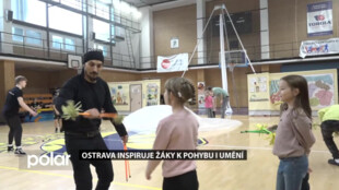 Cirkus ve školách. Žáci ZŠ z Ostravy-Jihu se učili žonglovat a také akrobatické prvky.