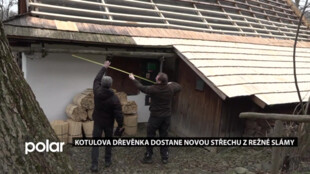 Kotulova dřevěnka v Havířově dostane novou střechu z režné slámy, ta pochází až z Rumunska