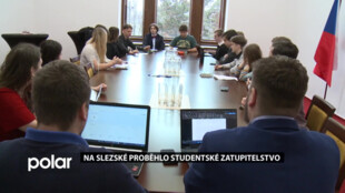 Studenti středních škol simulovali na Slezské Ostravě jednání zastupitelstva