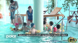 Školáci z Čeladné už nemusí dojíždět, na bazén to mají pět minut