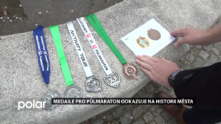 Medaile pro půlmaraton odkazuje na historii města