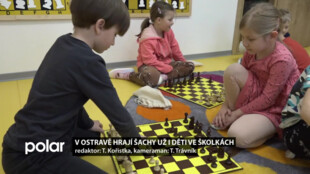 V Ostravě hrají šachy děti ve školkách. Rozvíjí děti v mnoha směrech