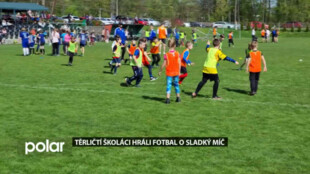 Těrličtí školáci sehráli turnaj ve fotbale o Sladký míč
